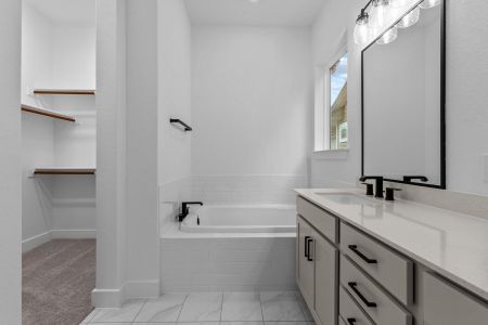 New construction Single-Family house 113 Gouda Dr, Bastrop, TX 78602 The Roland- photo 9 9