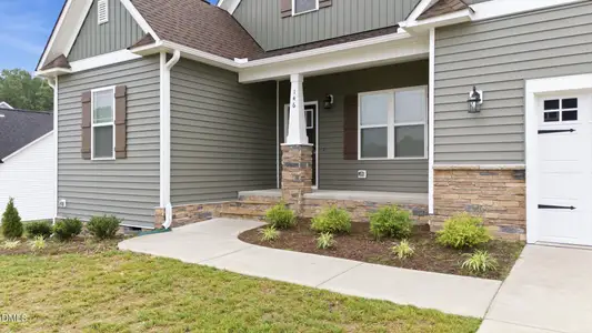New construction Single-Family house 146 Seahawk Wy, Zebulon, NC 27597 - image 3