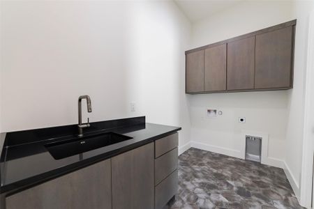 New construction Single-Family house 125 Azalea Lp, Horseshoe Bay, TX 78657 - image 9