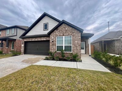 New construction Single-Family house 8930 Ice Quartz Dr, Arcola, TX 77583 - image