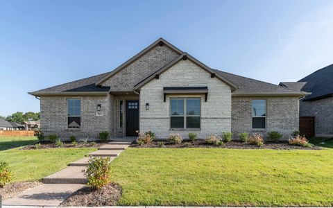 New construction Single-Family house 1825 Tree House Trl, Mesquite, TX 75181 plan Nicklaus - image