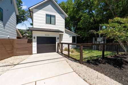 New construction Single-Family house 5200 Grover Ave, Austin, TX 78756 - image