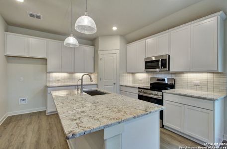 New construction Single-Family house 3660 Meteor Rd, New Braunfels, TX 78130 Landmark Series - Kimbell- photo 25 25