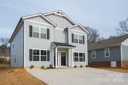 New construction Duplex house 119 3Rd Ave Se, Hickory, NC 28602 - image