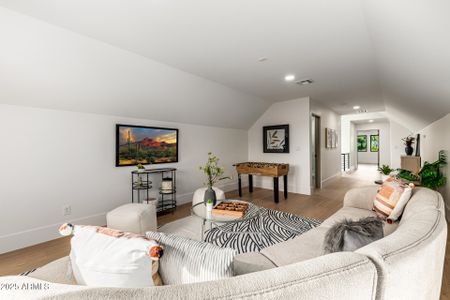 New construction Single-Family house 5739 E Calle Del Paisano, Phoenix, AZ 85018 - image 18