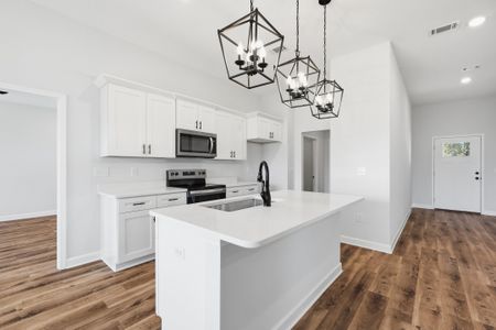 New construction Single-Family house 2801 Blackbird Ct, Crestview, FL 32536 plan Sierra - image 7