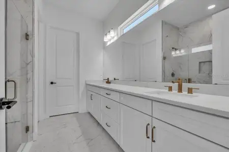 New construction Single-Family house 650 Maldives Trl, Sarasota, FL 34234 plan The Waters Edge - image 12