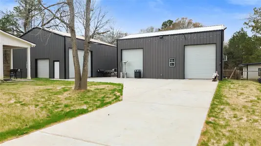 New construction Single-Family house 630 S Railroad Ave, Shepherd, TX 77371 - image