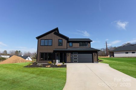 New construction Single-Family house 97 Scott Meadows Dr, Asheville, NC 28806 - image