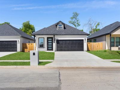 New construction Single-Family house 2140 Rw Bivens Lane, Unit R, Fort Worth, TX 76105 - photo 0