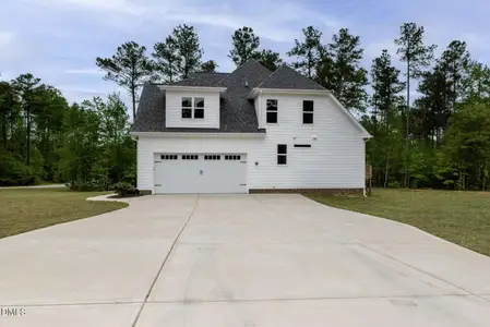 New construction Single-Family house 190 Whistlers Cv, Louisburg, NC 27549 - image
