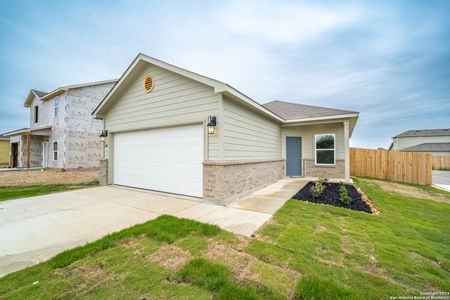 Saddle Ridge by Rausch Coleman Homes in Lytle - photo 0 0