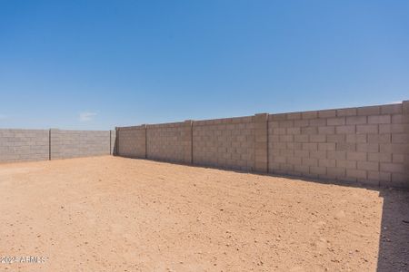 New construction Single-Family house 21581 W Papago St, Buckeye, AZ 85326 Castillo Series - Clover- photo 6 6