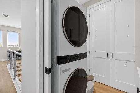 New construction Single-Family house 301 79Th St S, St. Petersburg, FL 33707 - image 9