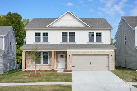 New construction Single-Family house 2036 White Cypress Court, Unit KH10, Charlotte, NC 28216 - photo 0