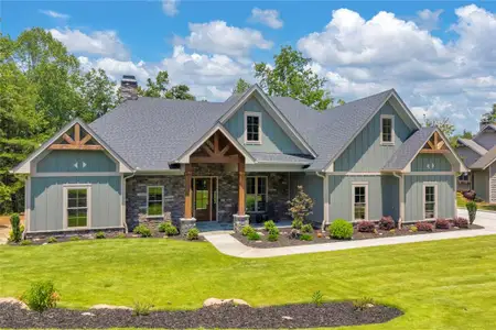 New construction Single-Family house 410 Edgewater Trl, Toccoa, GA 30577 - image