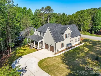 New construction Single-Family house 4609 Firethorn Ct, Denver, NC 28037 - image