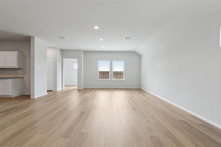 New construction Single-Family house 240 Lost Creek Trl, Greenville, TX 75402 Hayden - Trophy Series | Lot 60'- photo 13 13