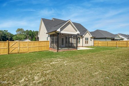 New construction Single-Family house 16 Batten Hill Lane, Selma, NC 27576 - photo 31 31