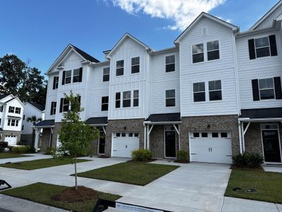 New construction Townhouse house 9423 Sun Fountain Drive, Summerville, SC 29485 - photo 0