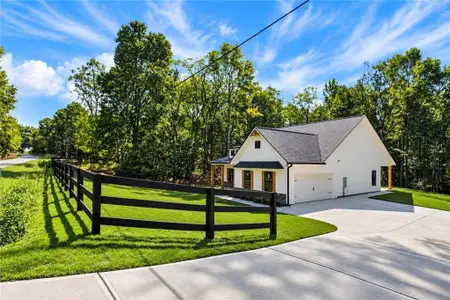 New construction Single-Family house 338 Dunn Rd, Silver Creek, GA 30173 - image