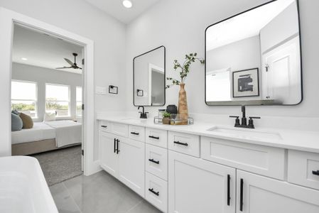 New construction Single-Family house 4812 Cochran St, Unit A, Houston, TX 77009 - image 16