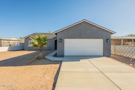 New construction Single-Family house 993 S Lawson Drive, Apache Junction, AZ 85120 - photo 0