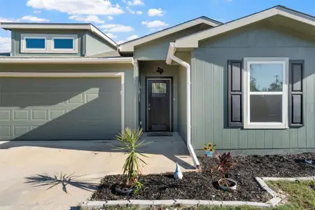 New construction Single-Family house 1012 Church Ave, Waco, TX 76706 - image