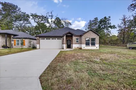 New construction Single-Family house 206 Parkside Dr, Trinidad, TX 75163 - image