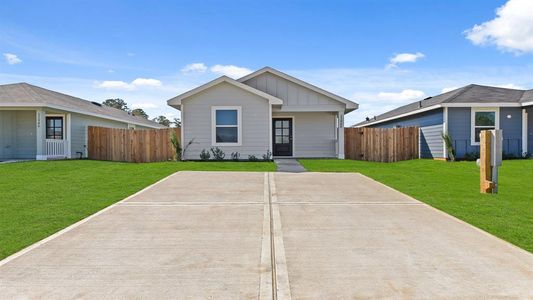 New construction Single-Family house 11942 Midas Lane, Willis, TX 77378 - photo 0