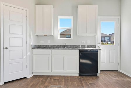 New construction Single-Family house 2326 Croaker Crk, San Antonio, TX 78245 plan Hunters Ranch 1468 - image 5