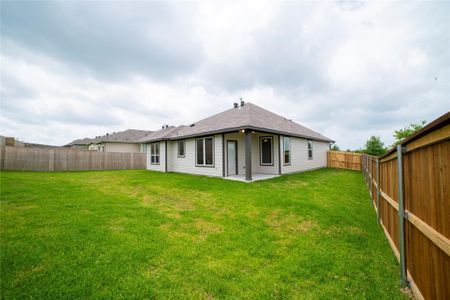 New construction Single-Family house 1416 Whitney Ln, Brenham, TX 77833 - image
