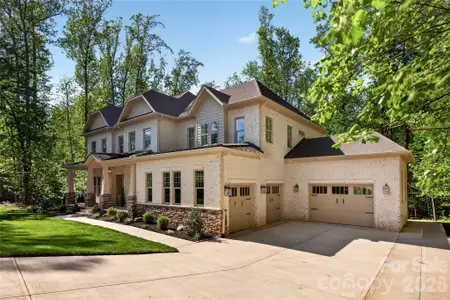 New construction Single-Family house 7832 Deerbridge St, Mint Hill, NC 28227 - image