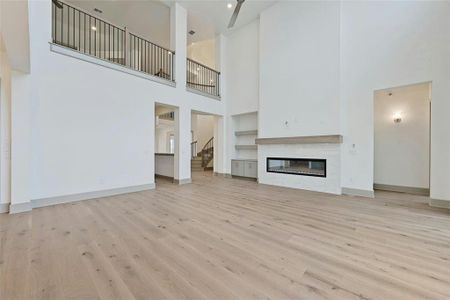 New construction Single-Family house 804 Geiger Path, Austin, TX 78738 The Santiago IV- photo 8 8