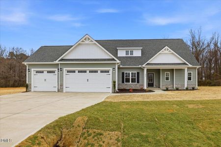 New construction Single-Family house 404 Creeks Edge Dr, Pikeville, NC 27863 - image