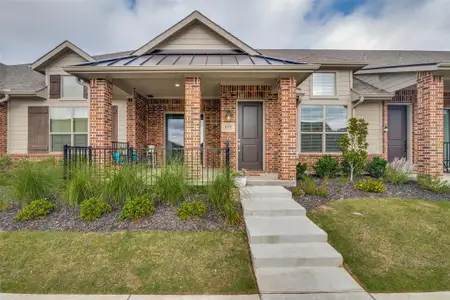 New construction Townhouse house 618 Tall Grass Trl, Wylie, TX 75098 - image
