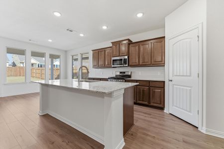 New construction Single-Family house 3511 Helena St, Gainesville, TX 76240 plan Cascade II - image 7