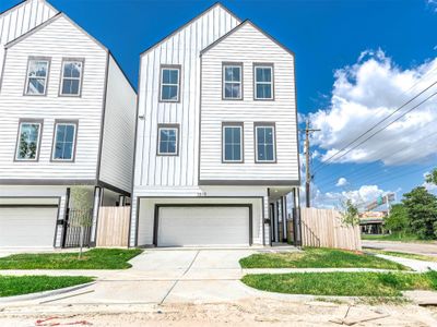 New construction Townhouse house 1511 Euel St, Houston, TX 77009 - image