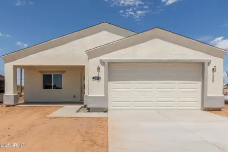 New construction Single-Family house 32210 S Center St, Wittmann, AZ 85361 - image
