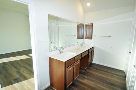 New construction Single-Family house 2231 Ensenada Dr, League City, TX 77539 - image 12