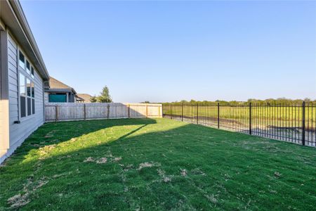 New construction Single-Family house 13521 William Tyler Way, Manor, TX 78653 Premier Series - Oleander- photo 27 27