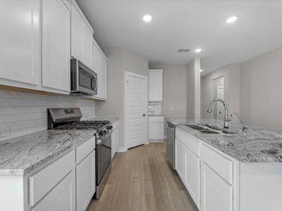 New construction Single-Family house 7555 Rainflower Field Dr, Cypress, TX 77433 Primrose- photo 22 22
