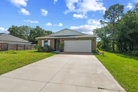 New construction Single-Family house 8756 103Rd Ave, Vero Beach, FL 32967 plan 1246 Block - image