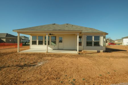 New construction Single-Family house 9318 Bronze Cyn, San Antonio, TX 78002 Kingsley- photo 11 11