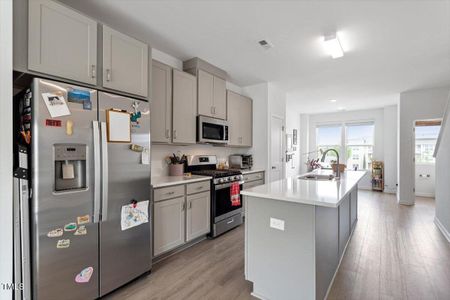 New construction Townhouse house 1906 Oak City Ln, Raleigh, NC 27610 null- photo 6 6