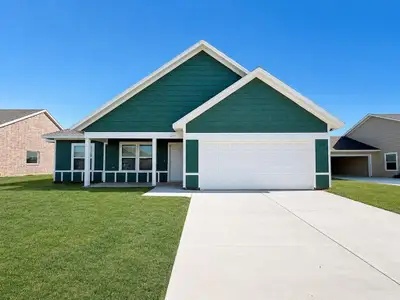 New construction Single-Family house 617 Crockett Dr, Cleburne, TX 76033 - image