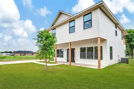 New construction Single-Family house 428 N Mcgraw St, Forney, TX 75126 - image