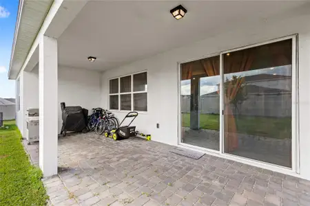 New construction Single-Family house 2570 Autumn Peace Dr, Kissimmee, FL 34744 - image