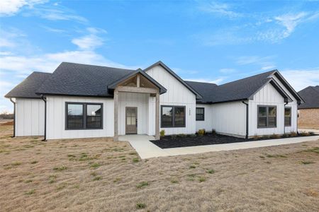 New construction Single-Family house 1456 Dixie Estates Way, Whitesboro, TX 76273 null- photo 1 1