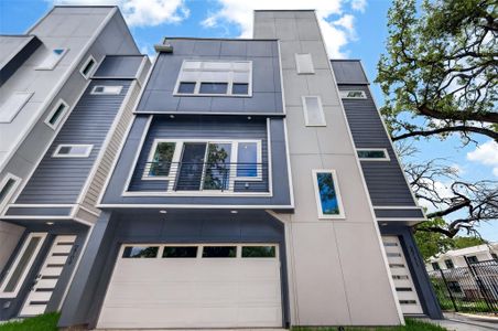 New construction Single-Family house 2711 Dennis St, Houston, TX 77004 - image